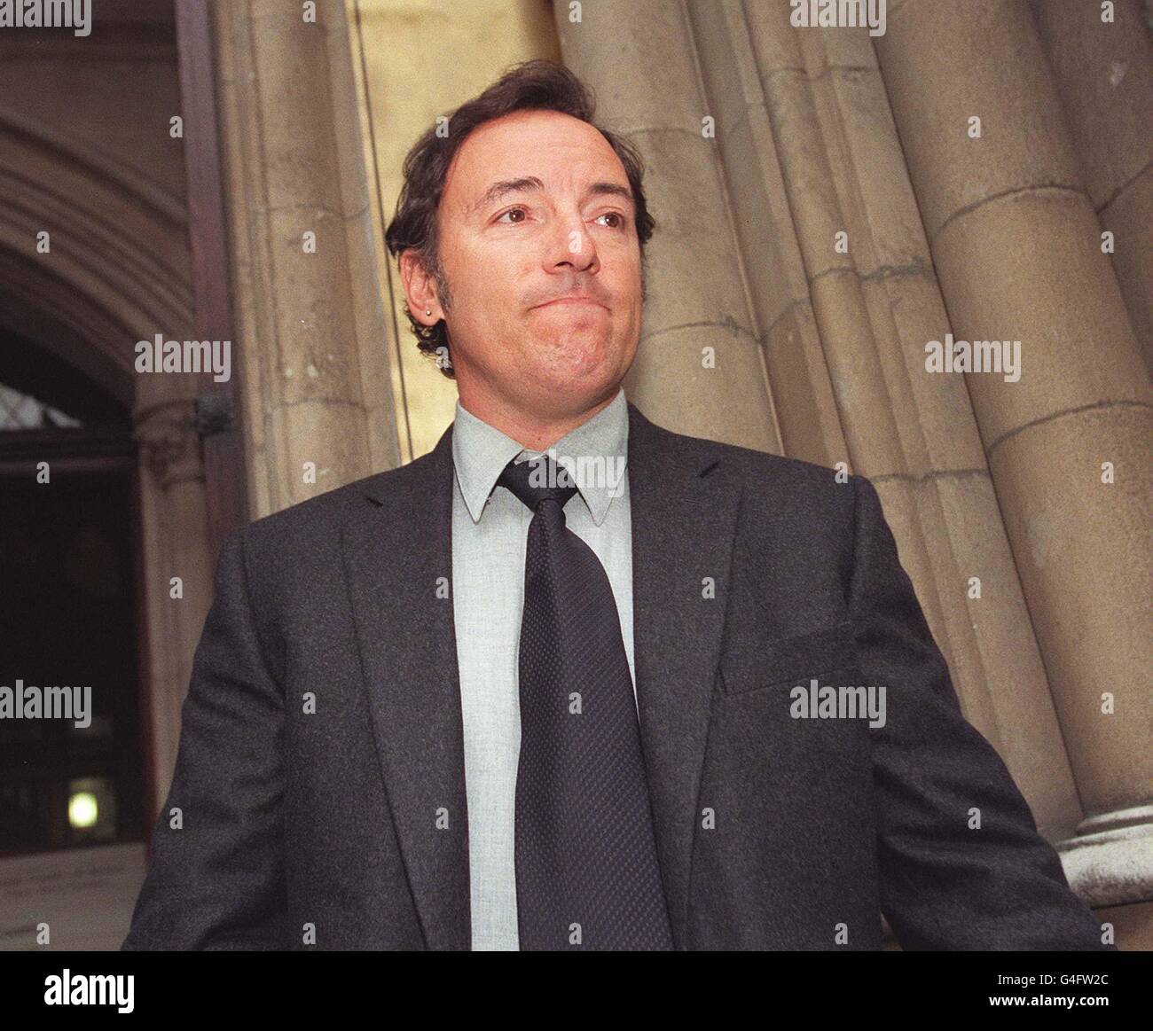 Rock star Bruce Springsteen outside London's High Court today (Wednesday), where he is seeking damages from Middlesex-based Masquerade Music, which is trying to release an album of songs he wrote and recorded 26 years ago. Photo by Ben Curtis/PA See PA story COURTS Springsteen. Stock Photo