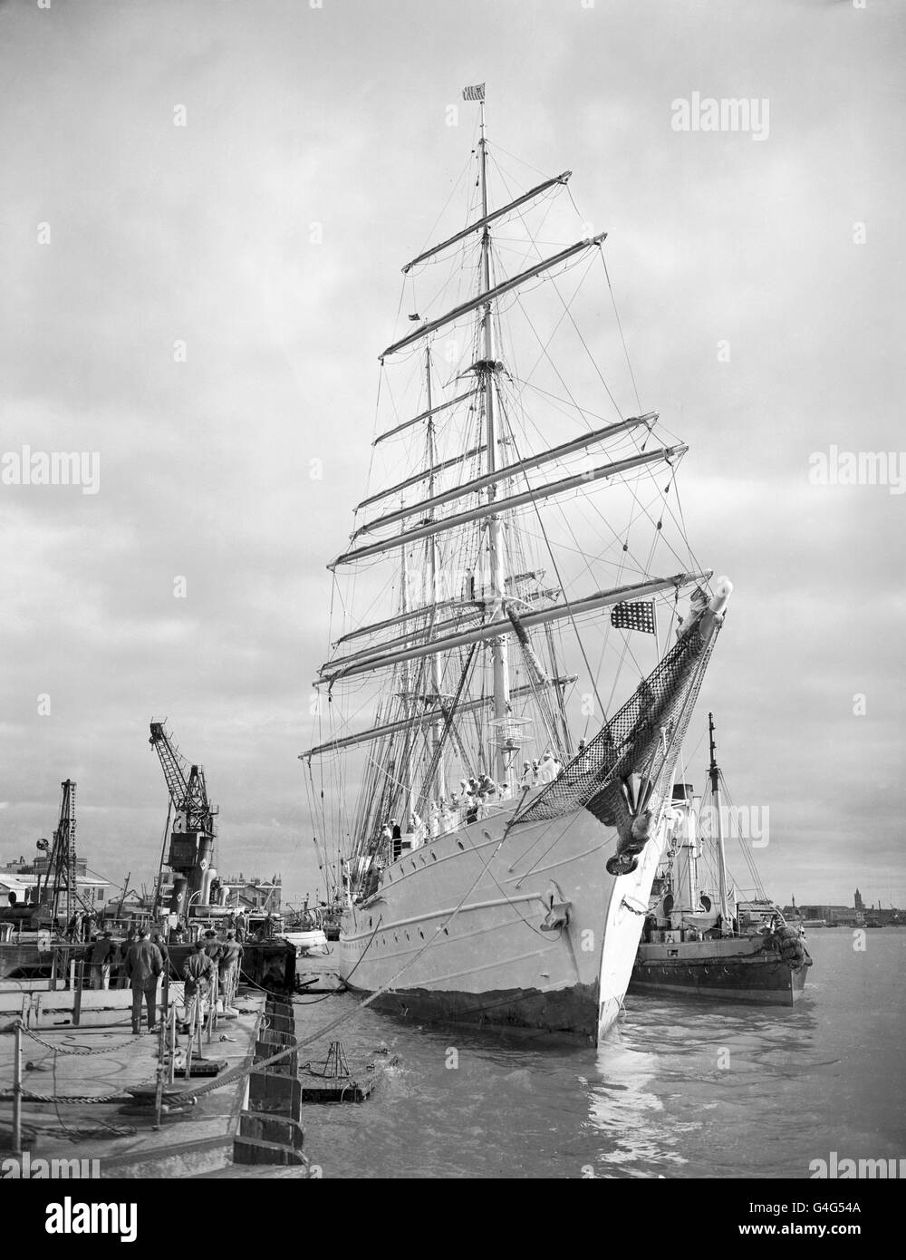 Portsmouth training Black and White Stock Photos & Images - Alamy