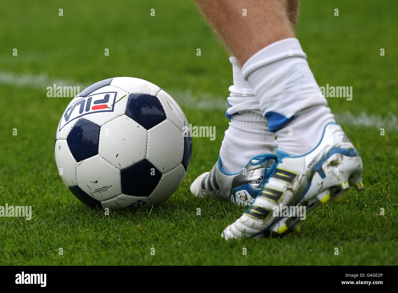 General view of a fila match ball hi-res stock photography and images -  Alamy