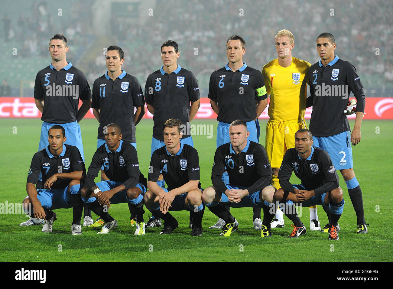 England team group of (back row left to right) Gary Cahill, Stewart Downing, Gareth Barry, John Terry, Joe Hart, Chris Smalling, (front row left to right) Theo Walcott, Ashley Young, Scott Parker, Wayne Rooney and Ashley Cole line up before the European Championship Qualifying match at the Vasil Levski Stadium, Sofia, Bulgaria. Stock Photo