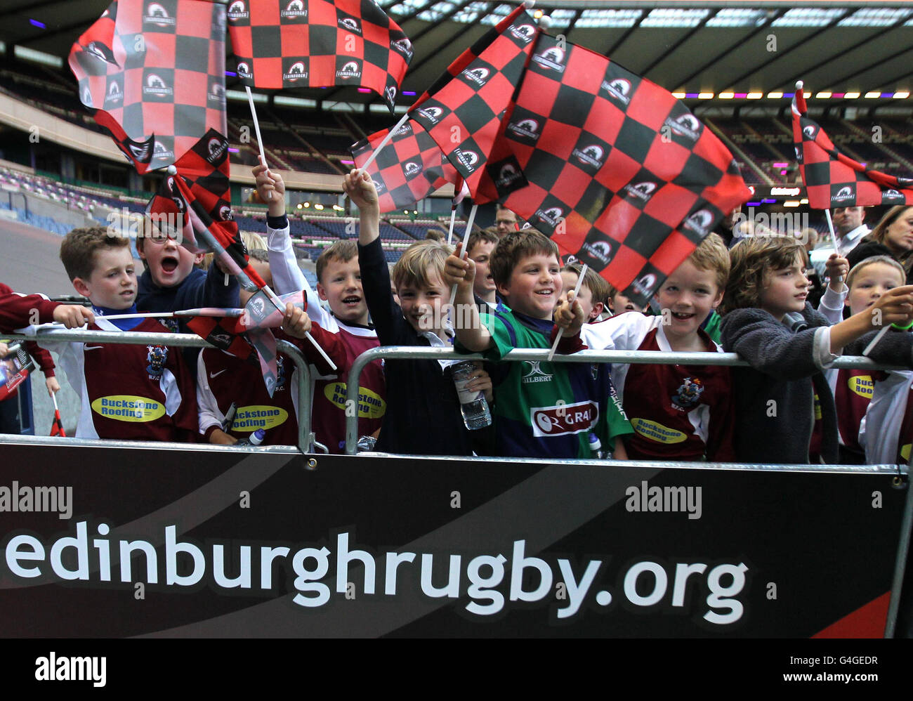Rugby gv general view flags hi-res stock photography and images - Alamy