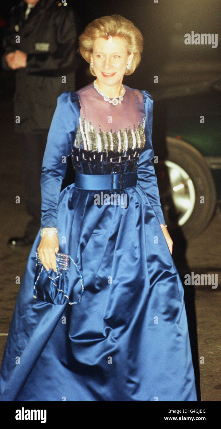 The duchess gloucester arriving hires stock photography and images Alamy