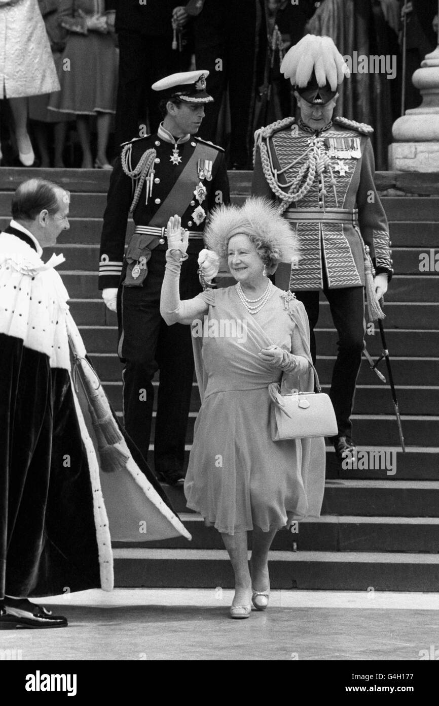 Royalty Queen Mother S 80th Birthday Celebrations St Paul S