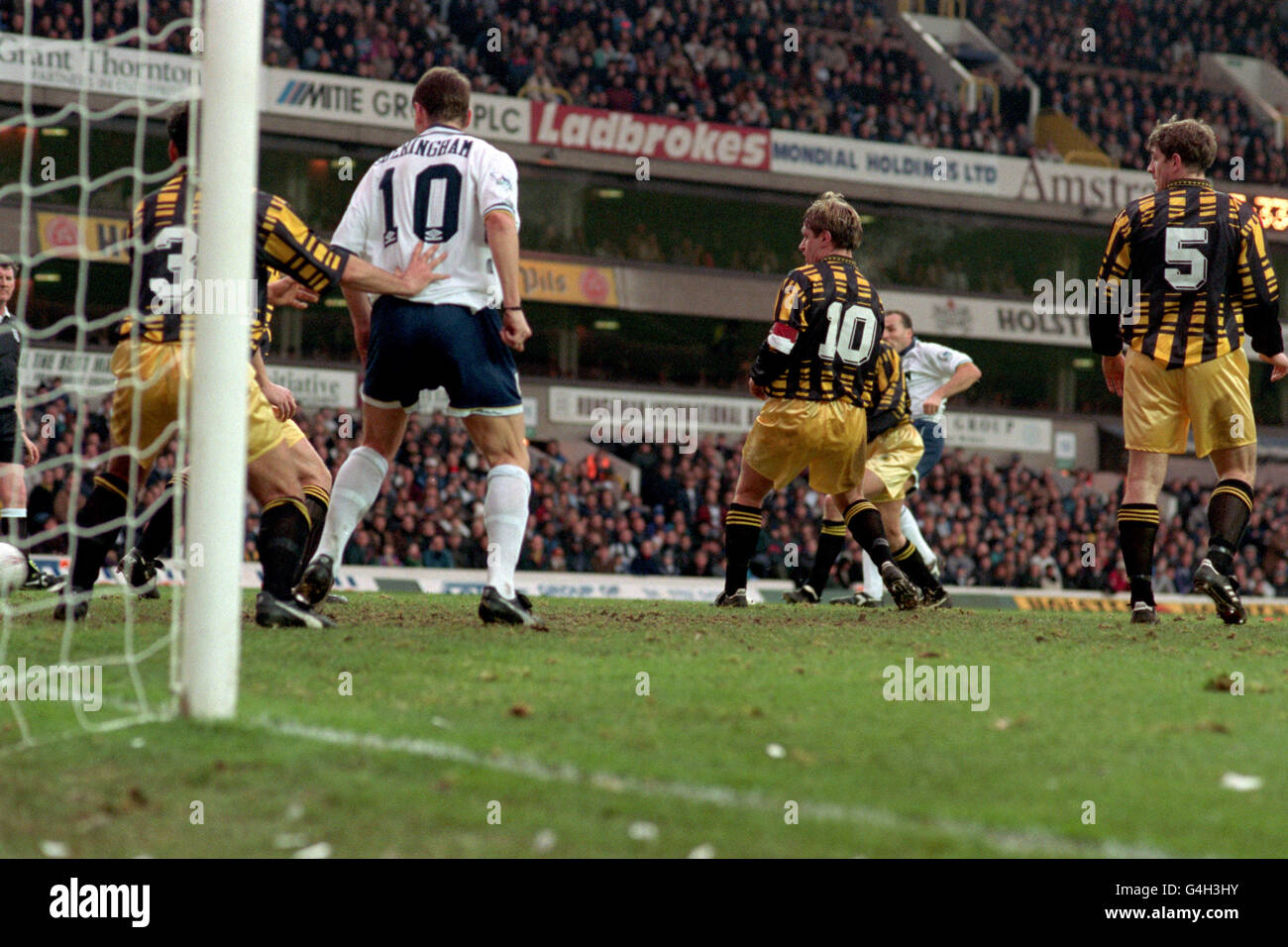 Soccer - FA Cup - Third Round - Tottenham Hotspur v Altrincham Stock Photo  - Alamy