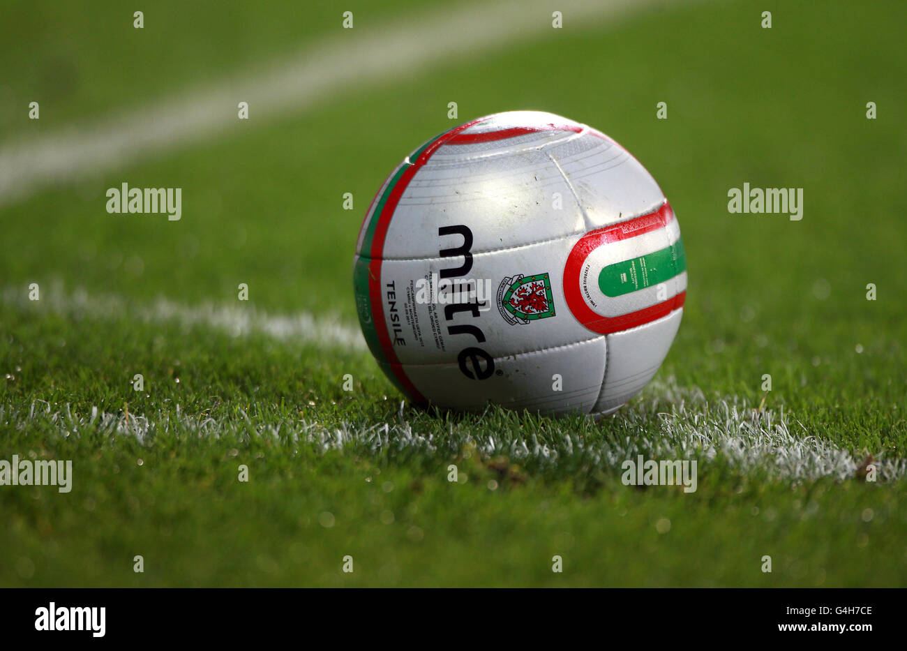 Official matchball hi-res stock photography and images - Alamy