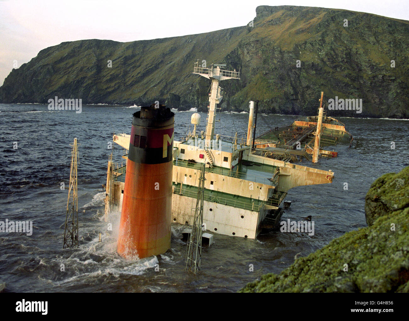 Braer Oil Tanker Disaster Shetland High Resolution Stock Photography and Images Alamy