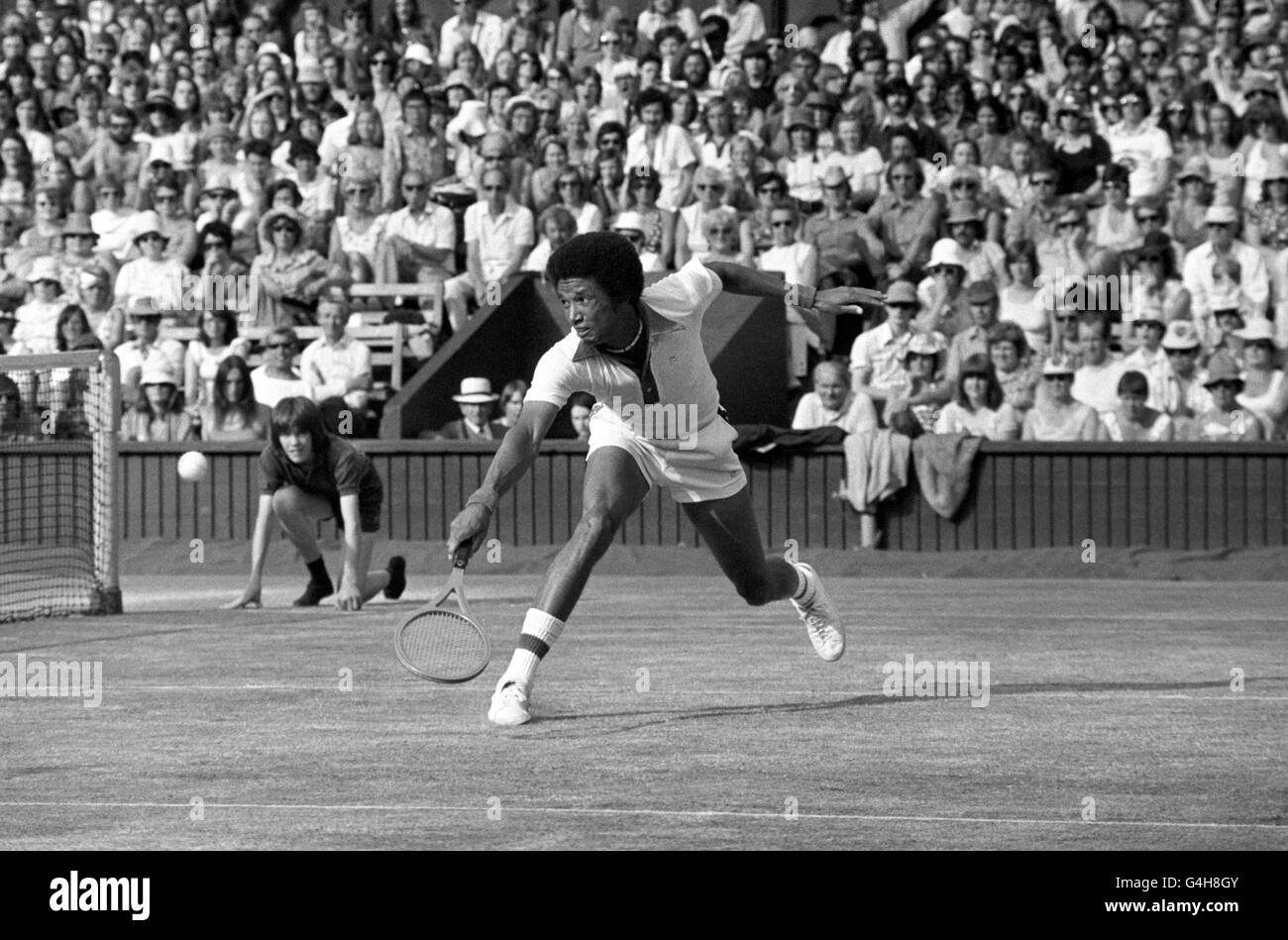 Tennis - Wimbledon - Men's Quarter-Final - Arthur Ashe v Bjorn Borg - Centre Court Stock Photo