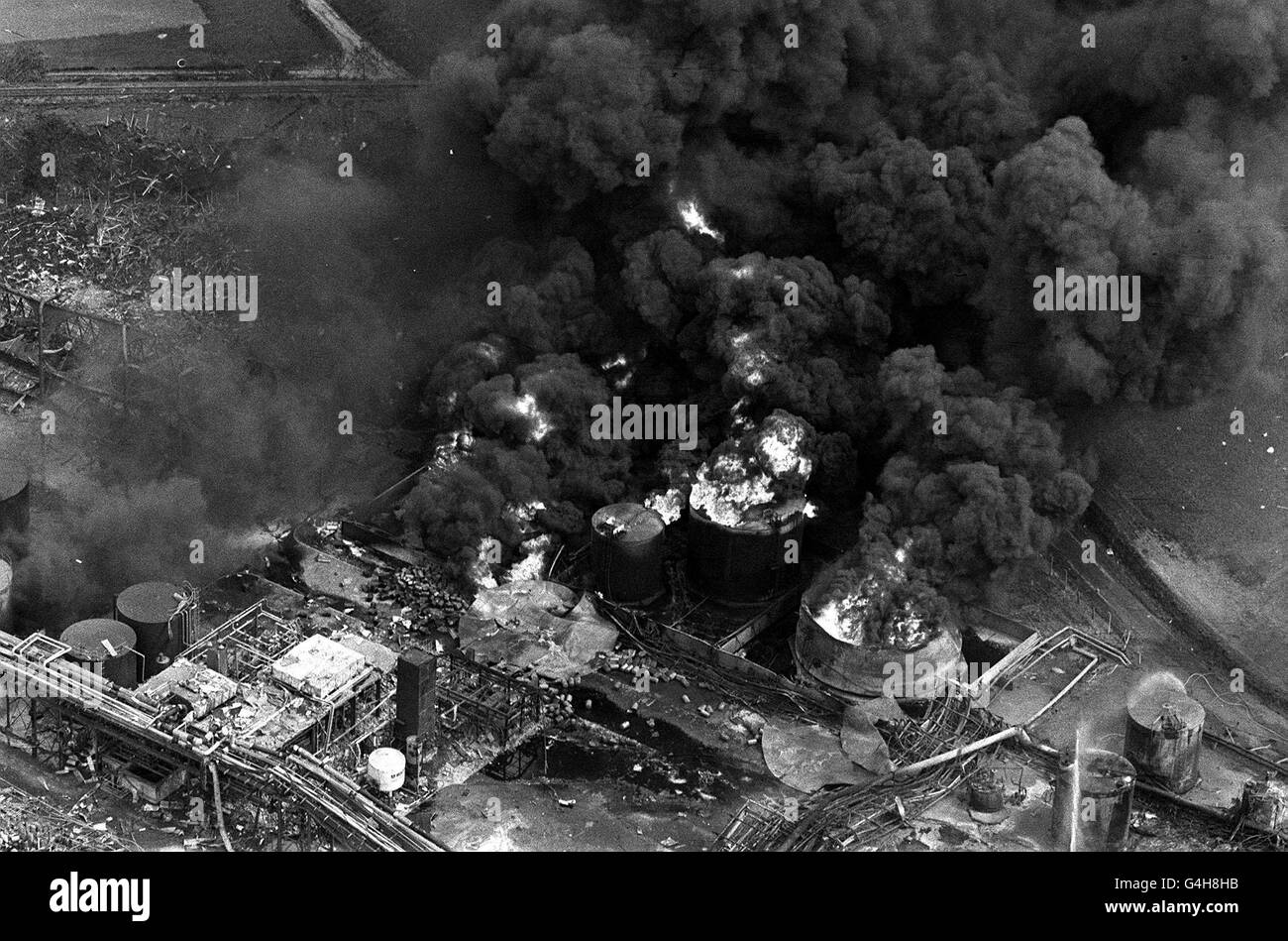 A Huge Pall Of Smoke Covers The Nypro Ltd Chemical Plant In Flixborough 