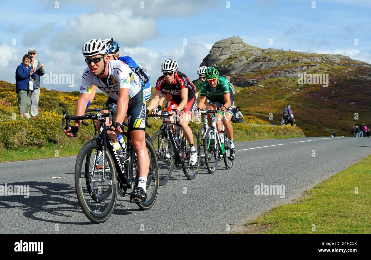 Cycling - Tour of Britain 2011 - Stage Five. Mark Cavendish makes his way past Haytor Rocks on Dartmoor during Stage Five of the Tour of Britain. Stock Photo