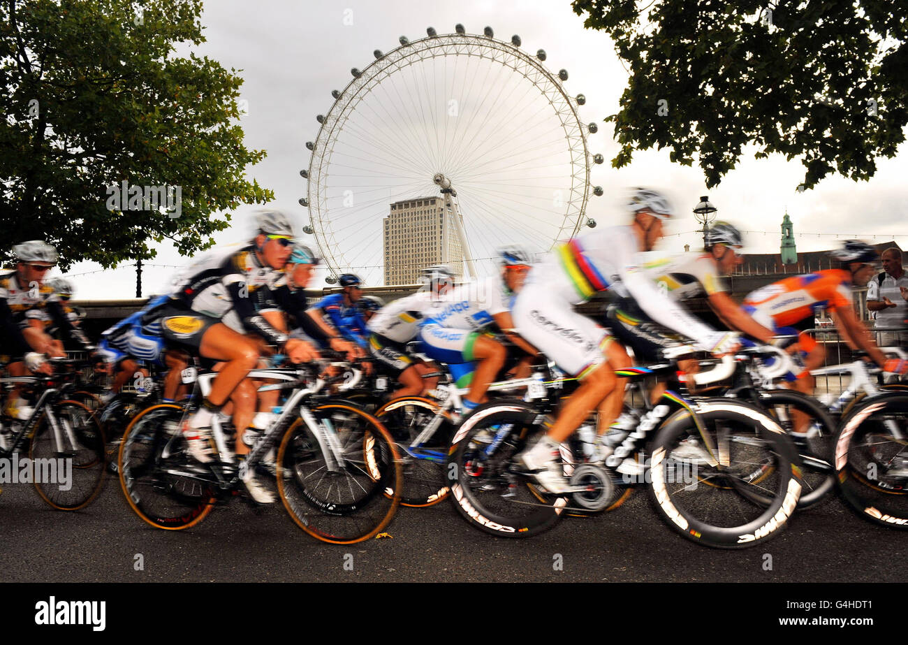 Cycling - Tour of Britain 2011 - Stage Eight Stock Photo