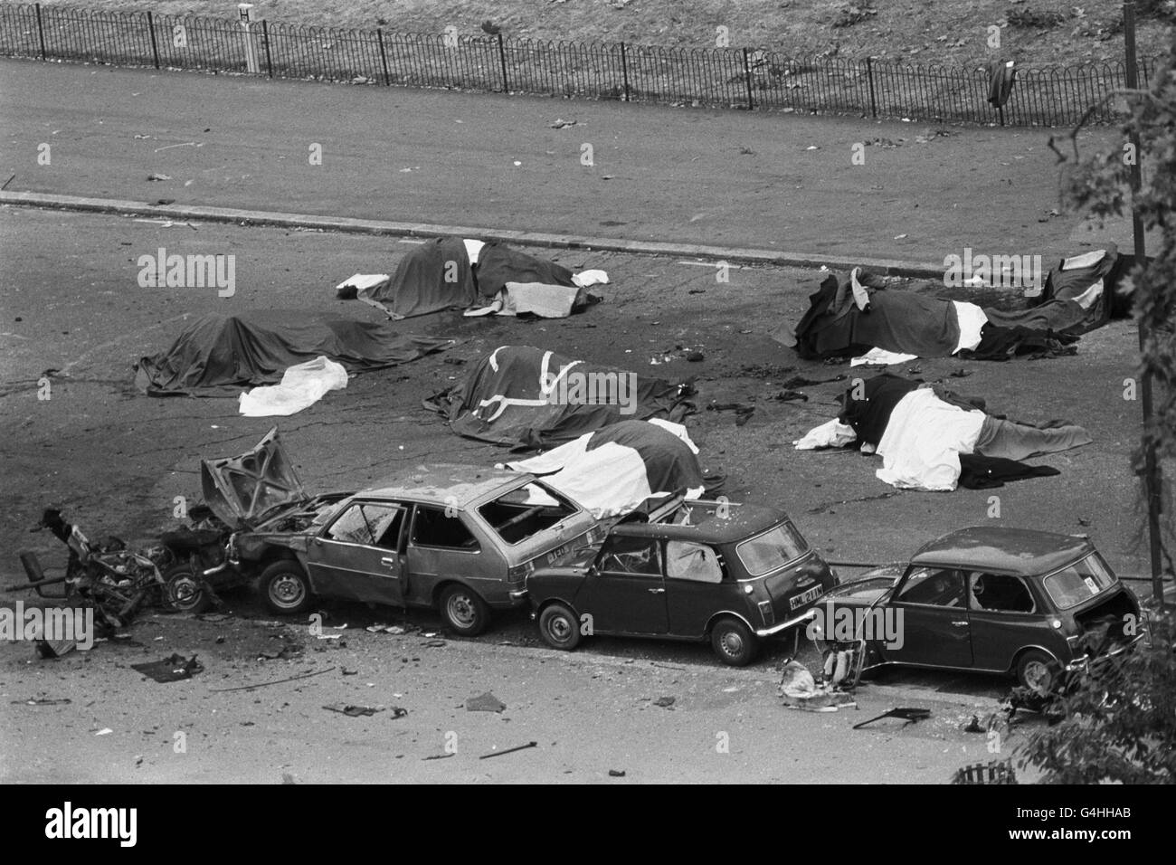 20TH JULY : On this day in 1982 two IRA bombs killed eight soldiers and seven horses on ceremonial duty in Hyde PArk and Regents Park. Dead horses covered up and wrecked cars at the scene of carnage in Rotten Row, Hyde Park, after an IRA bomb exploded as the Household Cavalry was passing. The bomb, the first of two in London on the same day, killed four soldiers and seven of their horses. * 06/12/01Echo, the retired police horse injured during the bombing celebrating his 30th birthday. The grey Gelding, suffered extensive superficial injuries during attack, when waiting terrorists detonated a Stock Photo