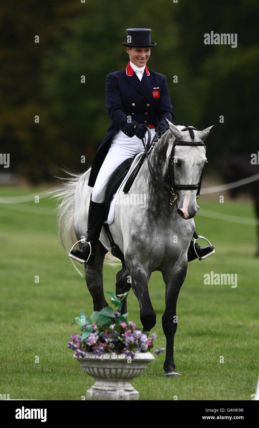 Great Britain's Zara Phillips Silver Lining V competes in a CIC*** 8/9 year-olds class during the Blenheim International Horse Trials at Blenheim Palace, Oxfordshire. Stock Photo