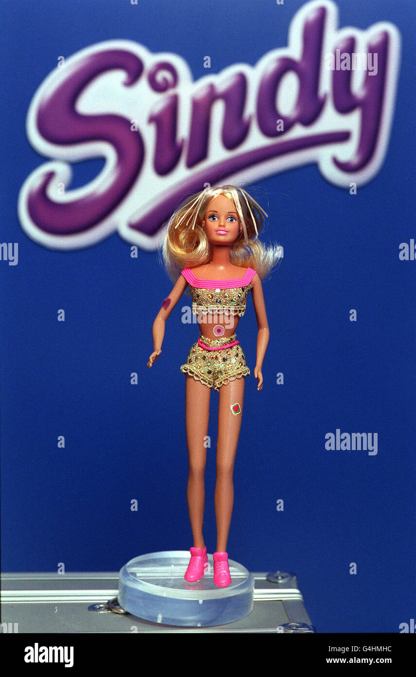 Sindy doll relauched 2 Stock Photo - Alamy