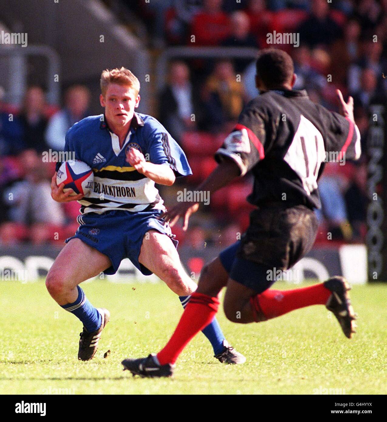 Crowds at bath rugby hi-res stock photography and images - Alamy