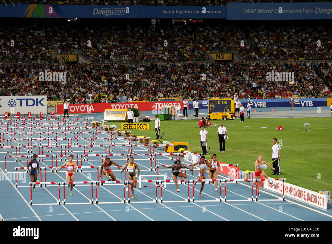 Iaaf World athletics sign hi-res stock photography and images - Alamy
