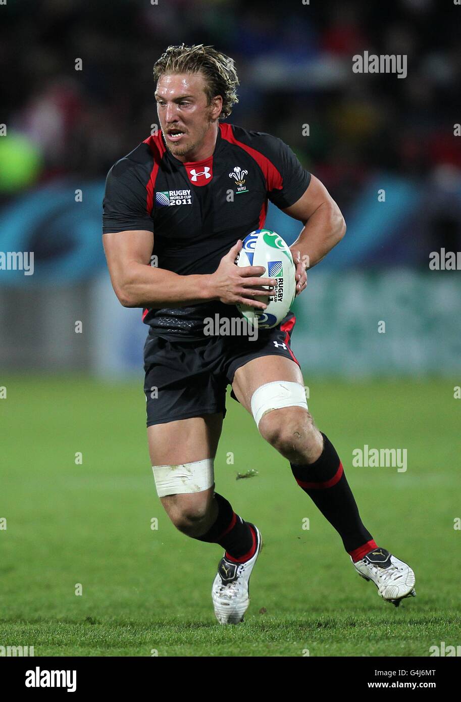 Andy powell hi-res stock photography and images - Alamy