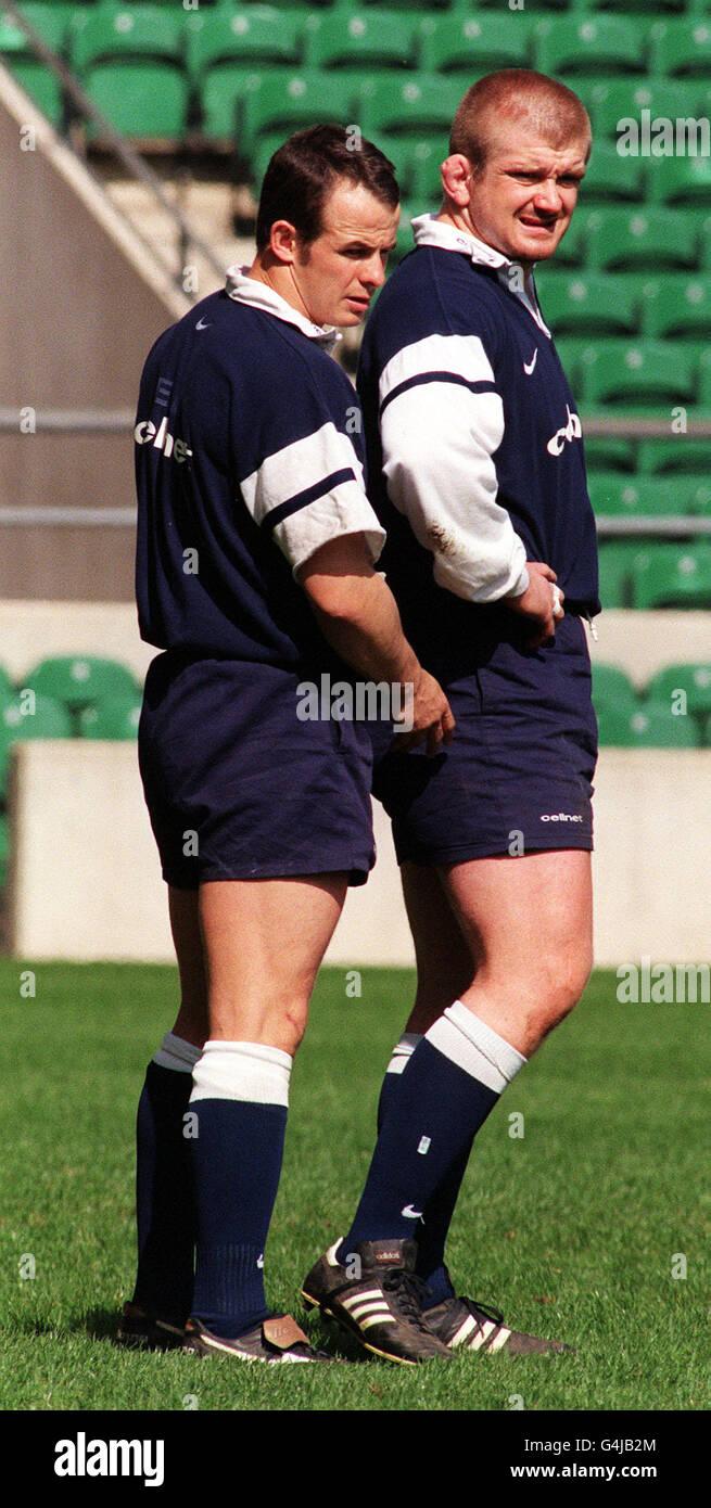 Leicester's Austin Healey (L) and Graham Rowntree during an England ...