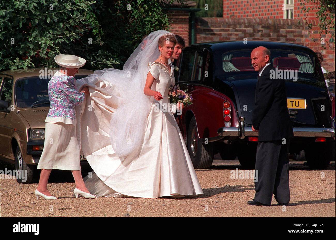 Lady Helen Windsor with her husband, Tim Taylor, returning to her family home in Nettlebed, Oxfordshire, for their wedding reception. Stock Photo