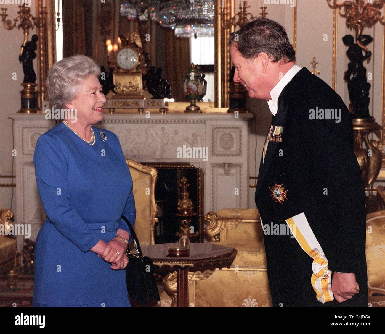 Queen receives Dutch Ambassador Stock Photo Alamy