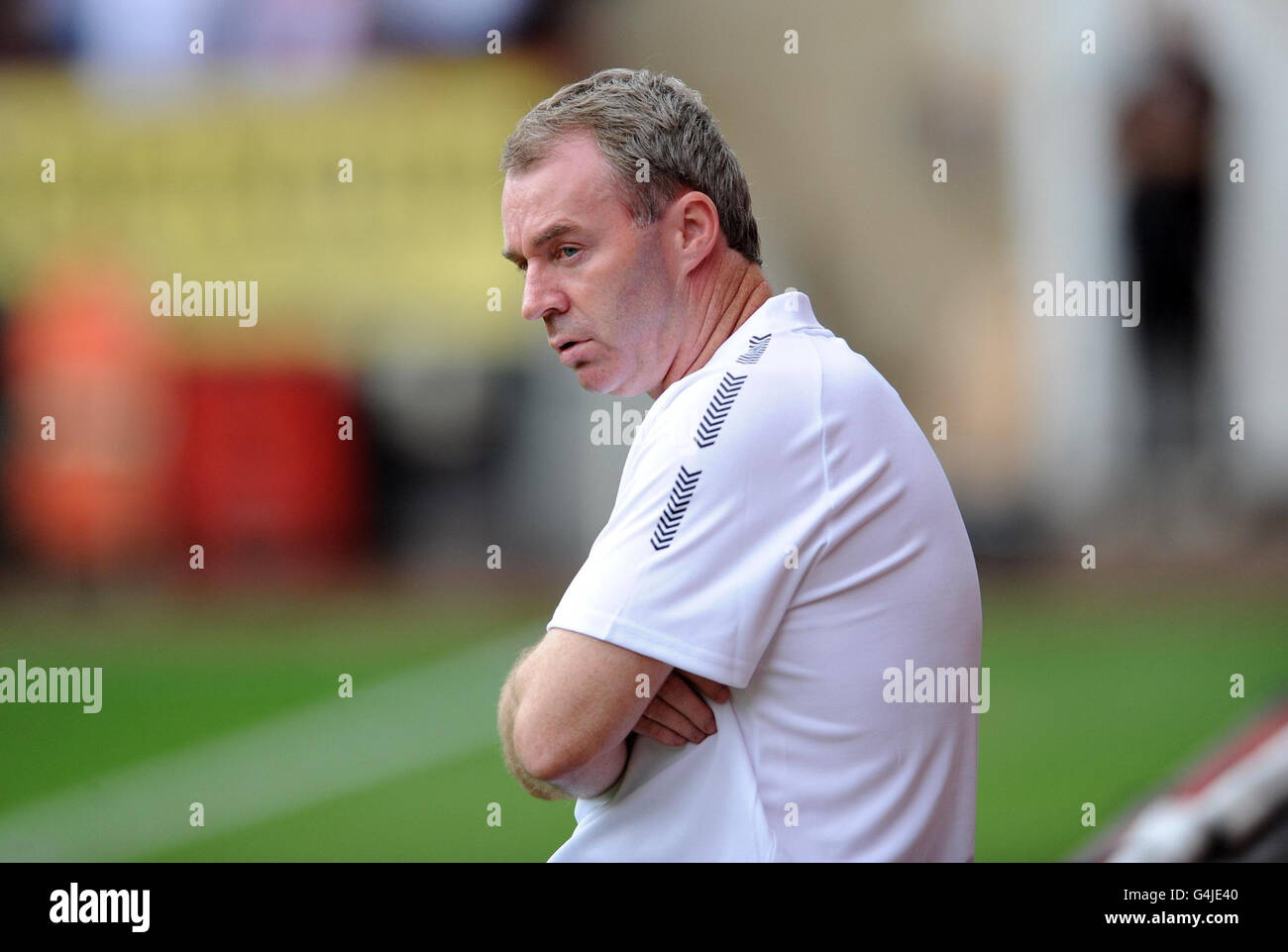 Chesterfield's manager John Sheridan during the Npower Football League One match at The Valley, London. Stock Photo