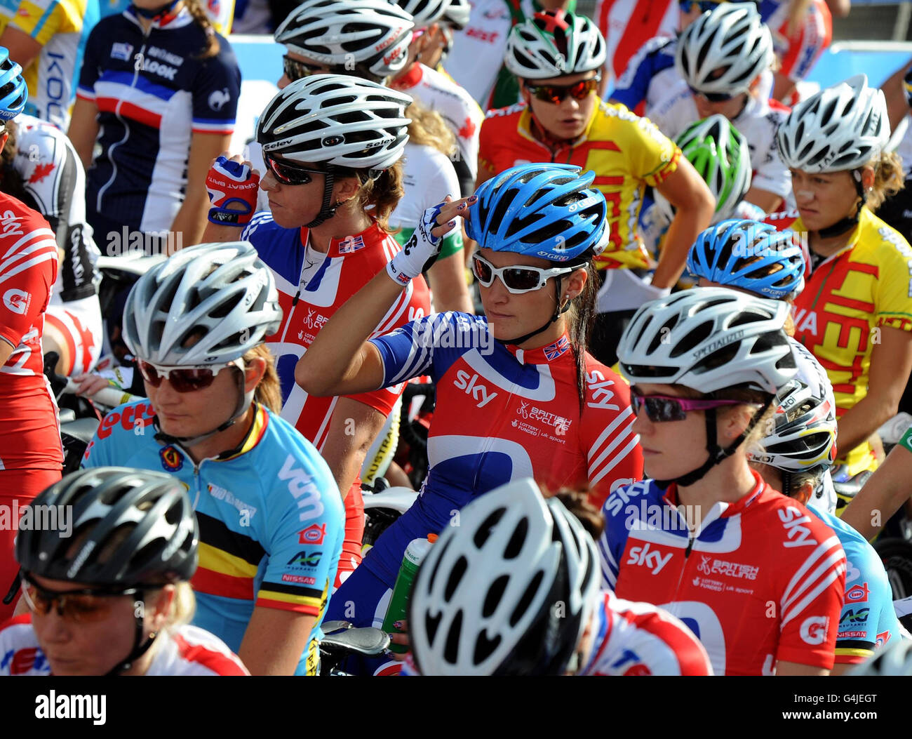 Olympic Champion Nicole Cooke of Great Britain next to Lizzie