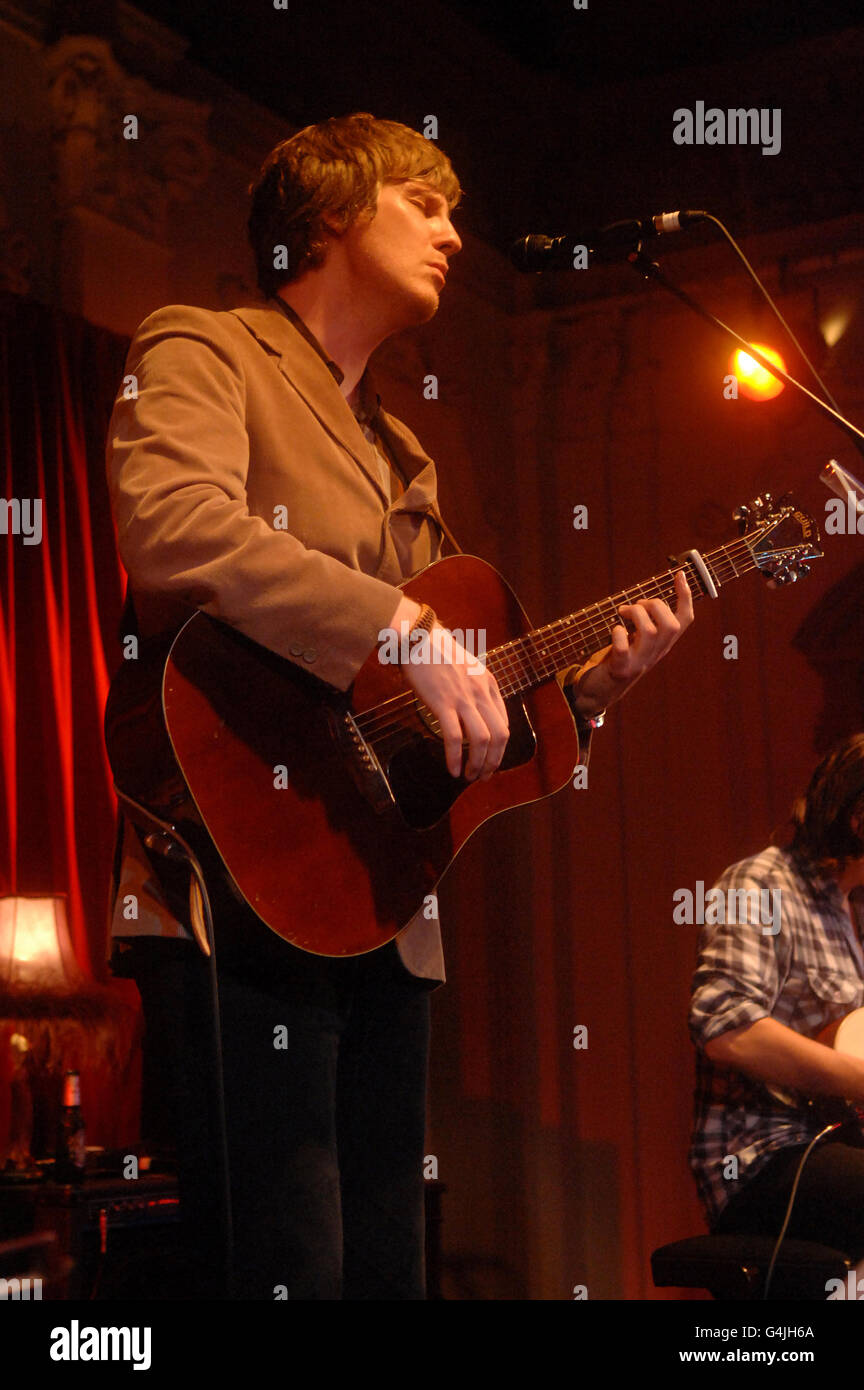 Scott Matthews - London. Scott Matthews performs on stage at Bush Hall in west London. Stock Photo