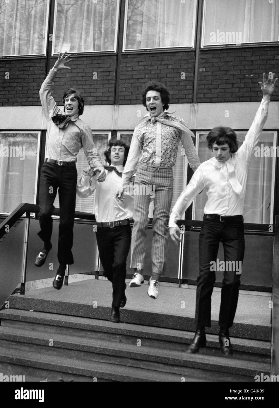 Music pink floyd 1967 hi-res stock photography and images - Alamy