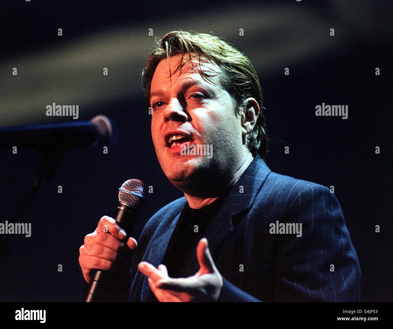comedian-and-actor-eddie-izzard-on-stage-during-here-there-and