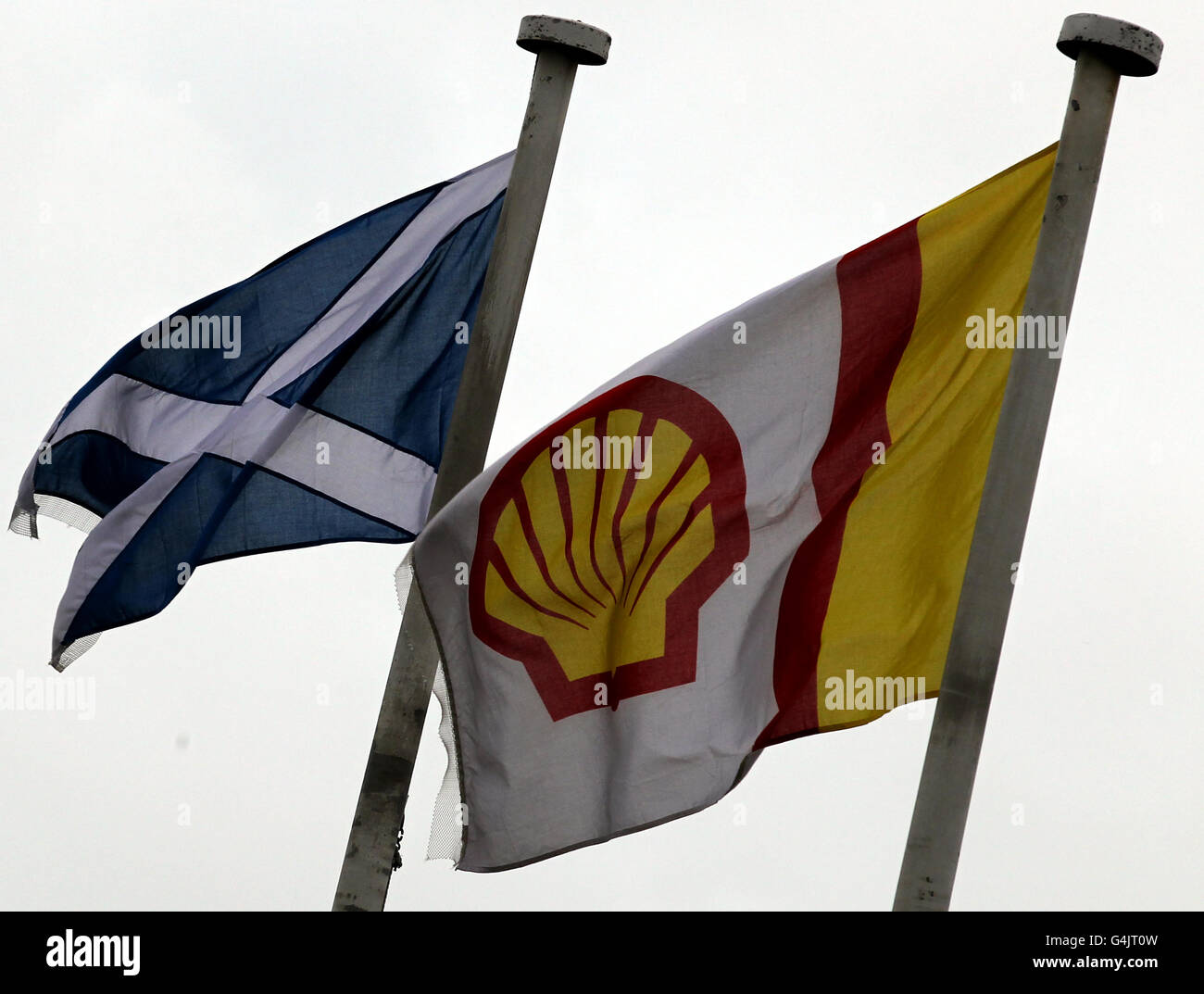 Shell Scotland At the shell offices in aberdeen hi-res stock photography and images ...