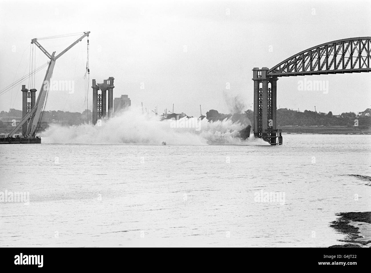 Severn railway bridge hires stock photography and images Alamy