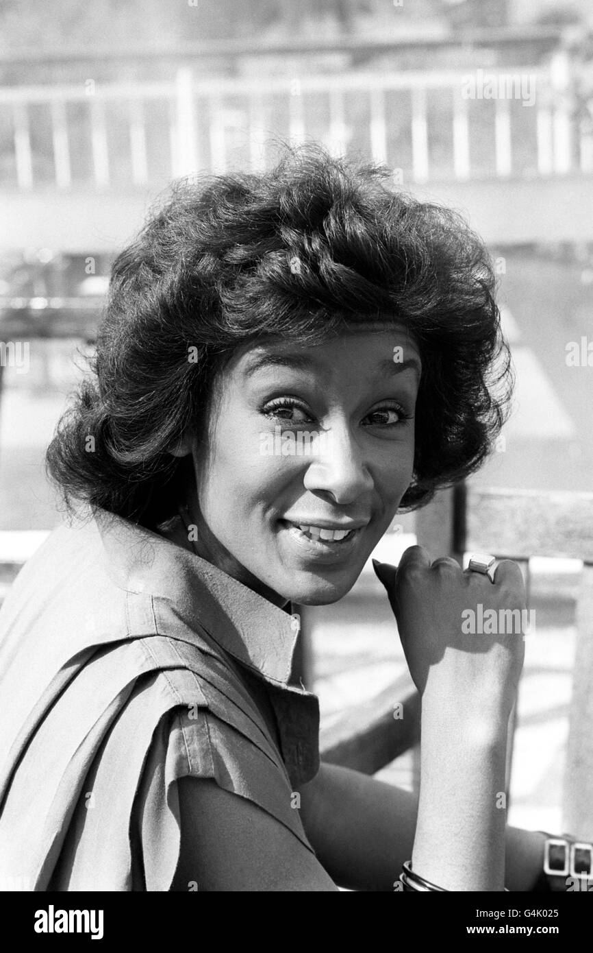 Moira stuart hi-res stock photography and images - Alamy