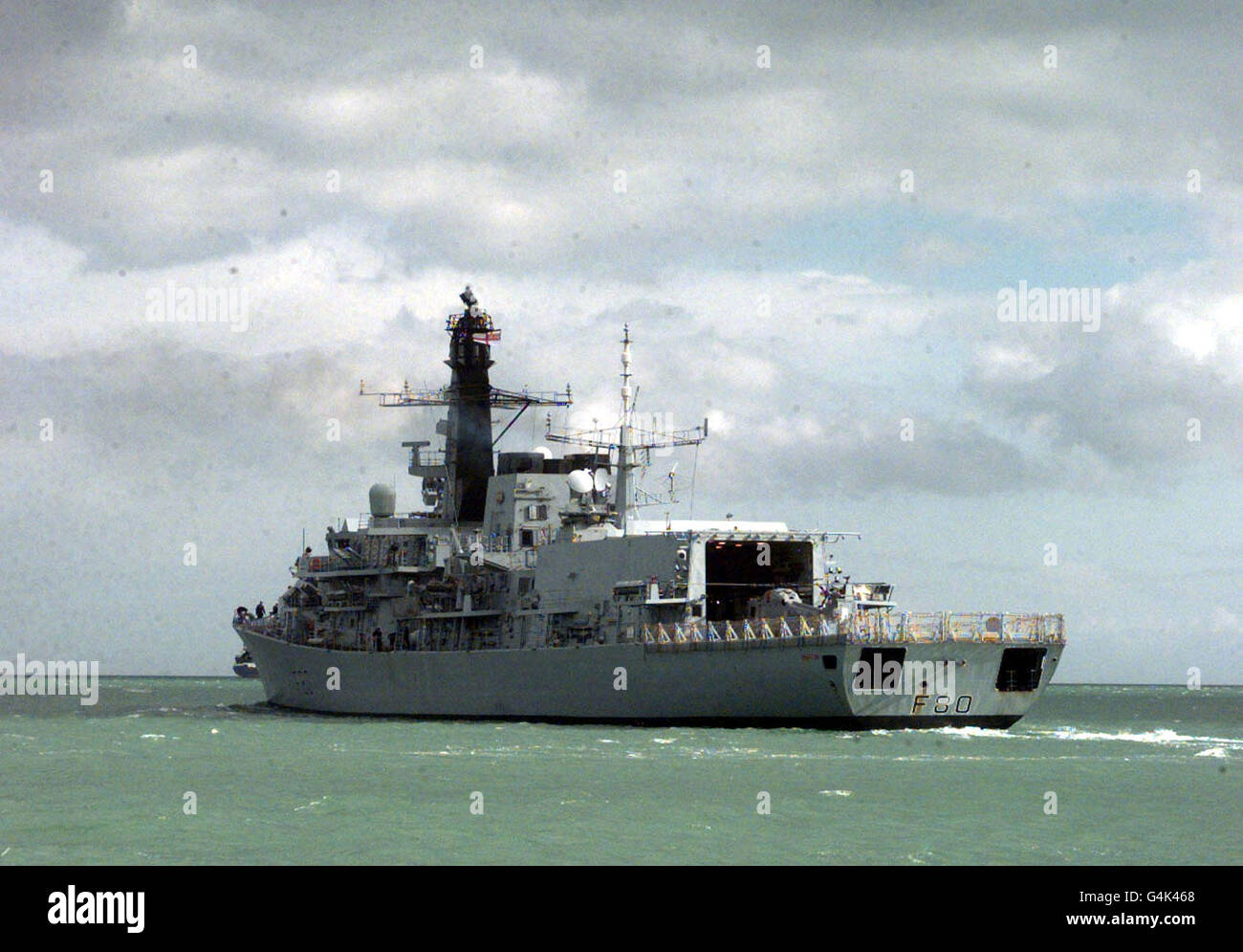 HMS Grafton leaves for Serbia. The HMS Grafton leaves Portsmouth for the Adriatic to take part in the Nato operation against Serbia. Stock Photo
