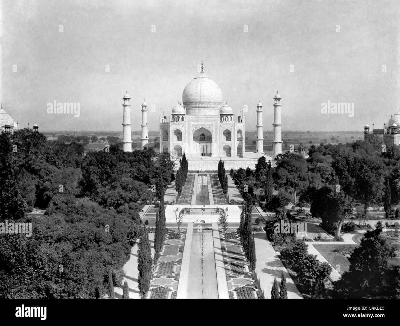 Taj Mahal in Agra, Uttar Pradesh, India c.1910-1920. Stock Photo