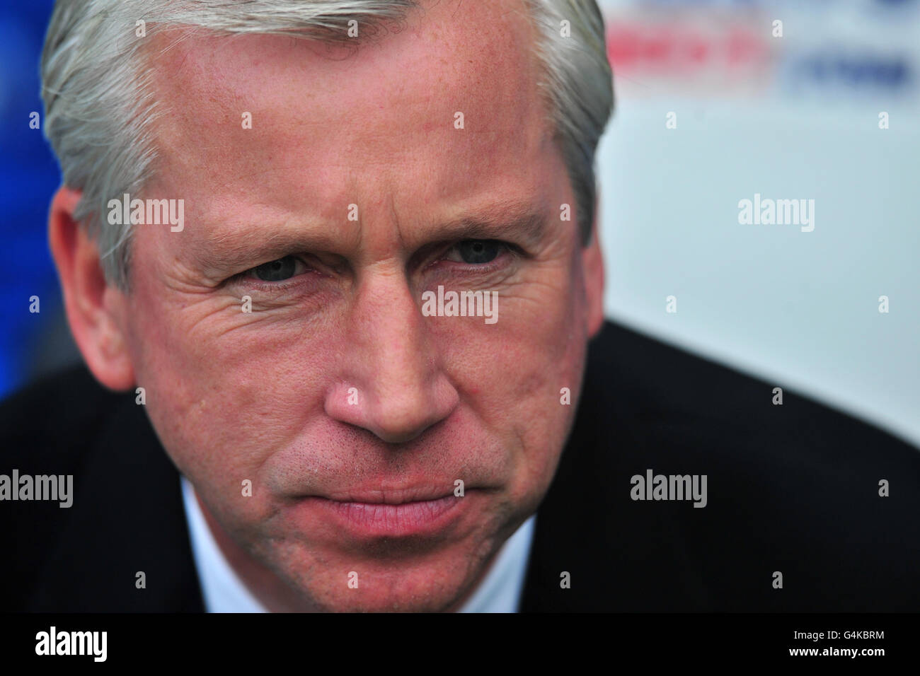 Newcastle United's manager Alan Pardew before kick off Stock Photo Alamy