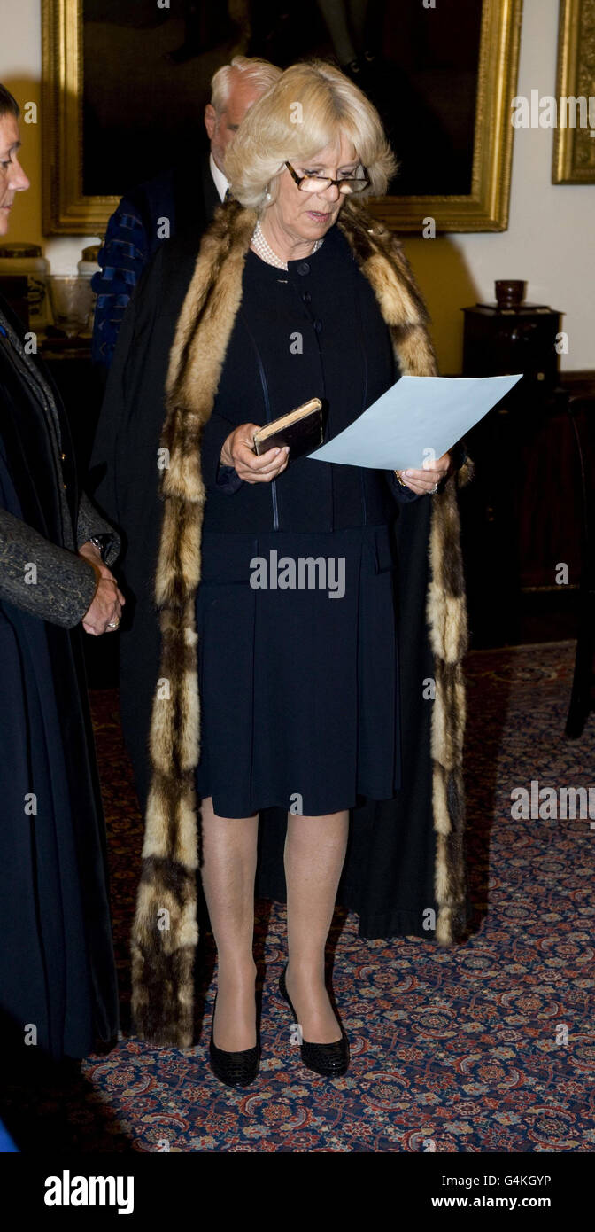 The Duchess of Cornwalll takes an oath to become an Honorary Liveryman of the Worshipful Company of Joiners and Ceilers during a lunch at the Apothecaries' Hall, London. Stock Photo