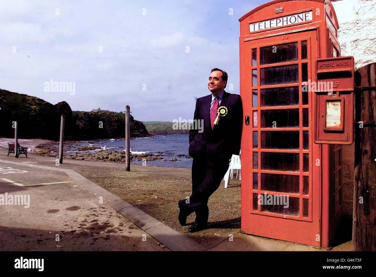 Alex Salmond/Local Hero phonebox Stock Photo - Alamy