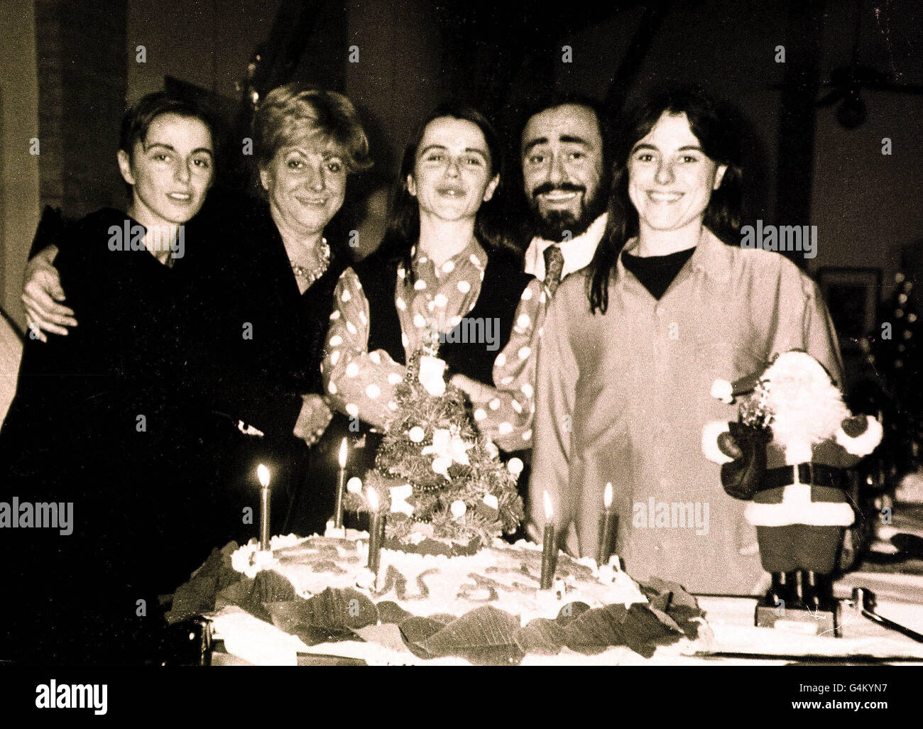 Cristina pavarotti daughter luciano pavarotti hi-res stock photography and  images - Alamy