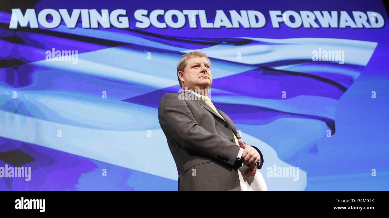 MP Angus Robertson talks about the Roadmap to Independence during the last day of the 77th Scottish National Party annual conference at the Eden Court Theatre in Inverness. Stock Photo