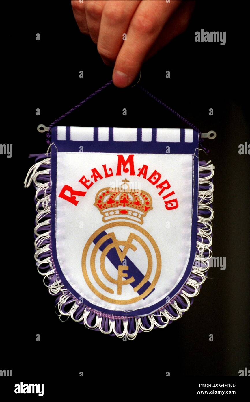 124 Escudo real madrid 1941 Stock Photo - Alamy