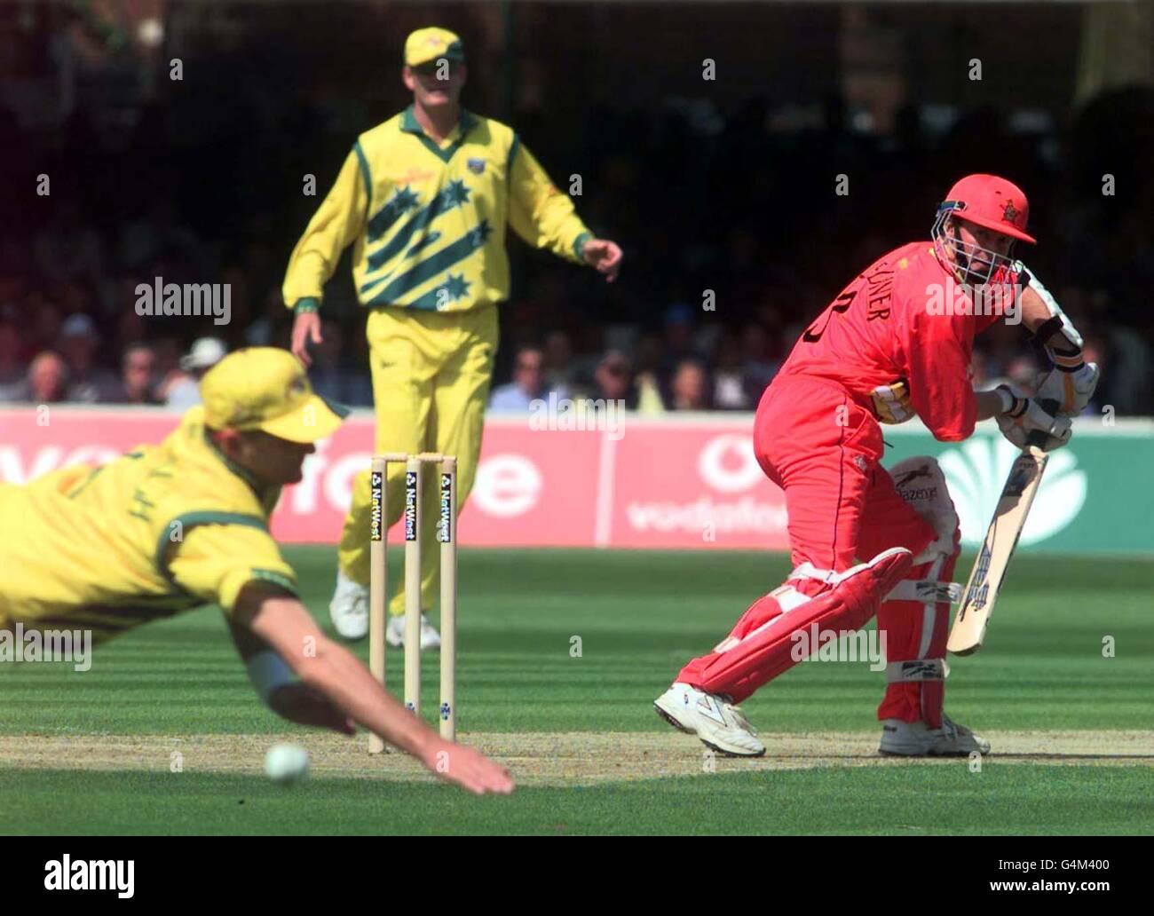 Zimbabwe grant flower hires stock photography and images Alamy