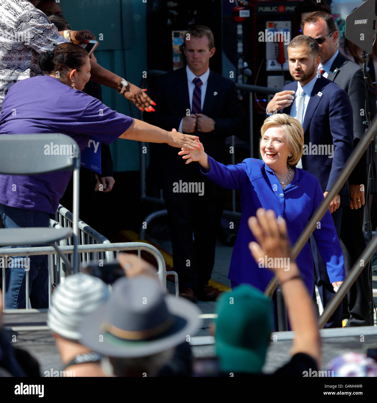 Presidential Hillary Clinton Attends 'Get out the Vote' rally, Los Angeles Stock Photo