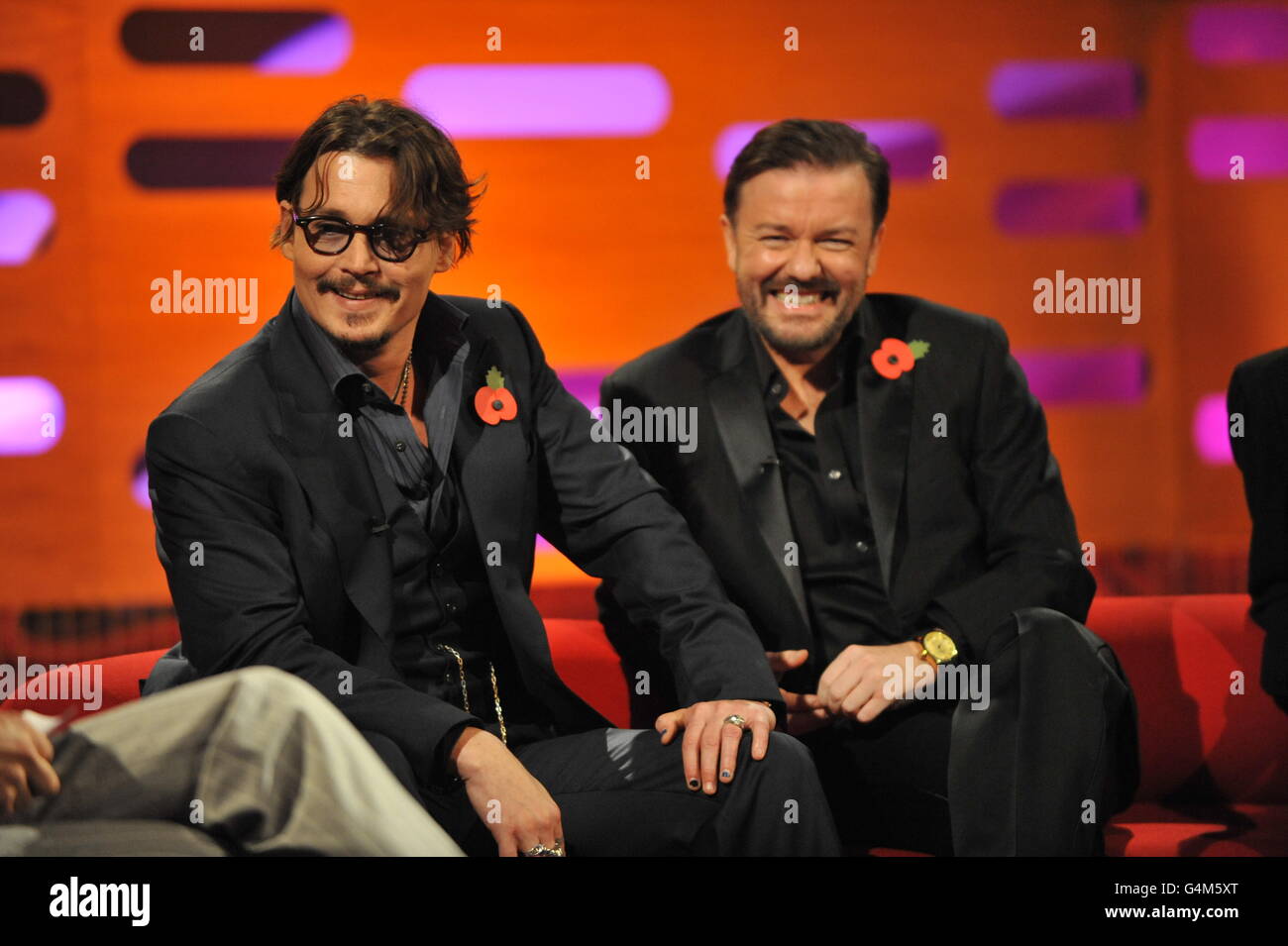 Johnny depp left and ricky gervais hi-res stock photography and images