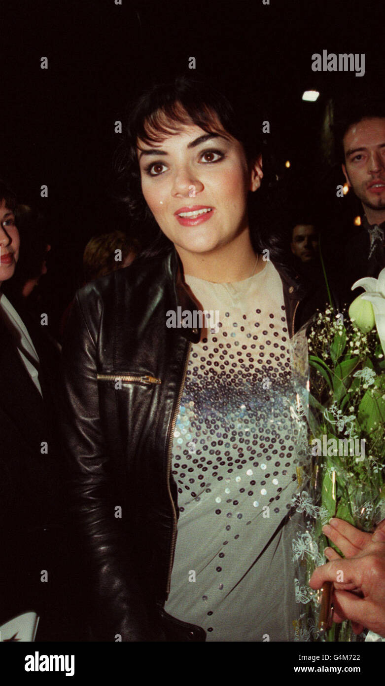 Former Eastenders actress and pop singer Martine McCutcheon arrives at the London Palladium for the Judy Garland 30th Anniversary Tribute Concert. Stock Photo