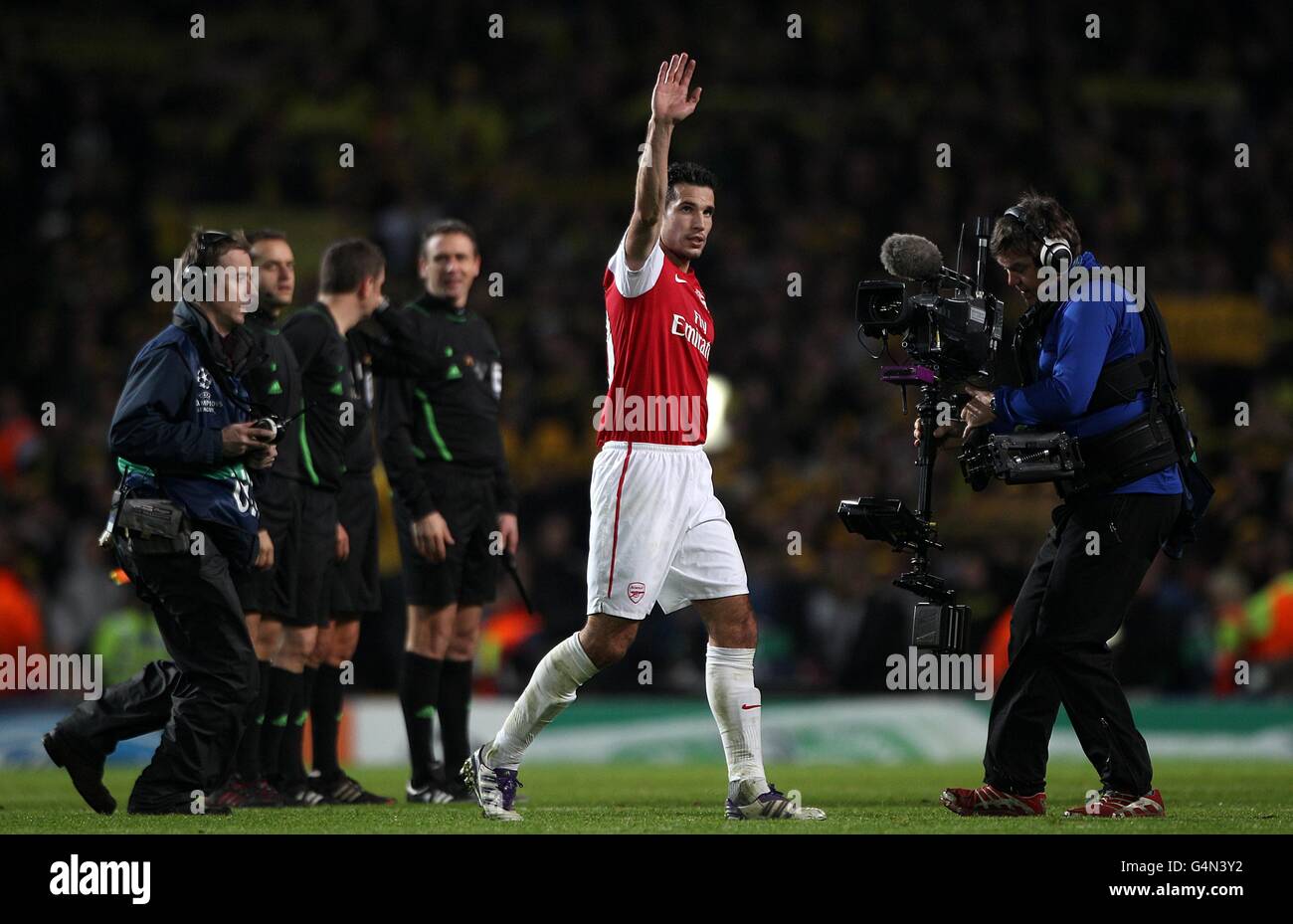 Why did Feyenoord dismiss Robin van Persie? Why did Feyenoord dismiss Robin van Persie?