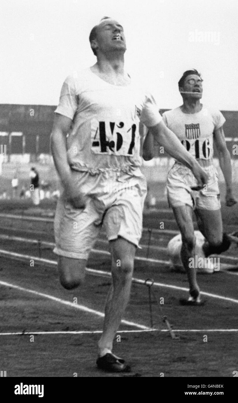 Eric Liddell winning the 400m flat race at the Olympic Games in Paris, 1924. Stock Photo