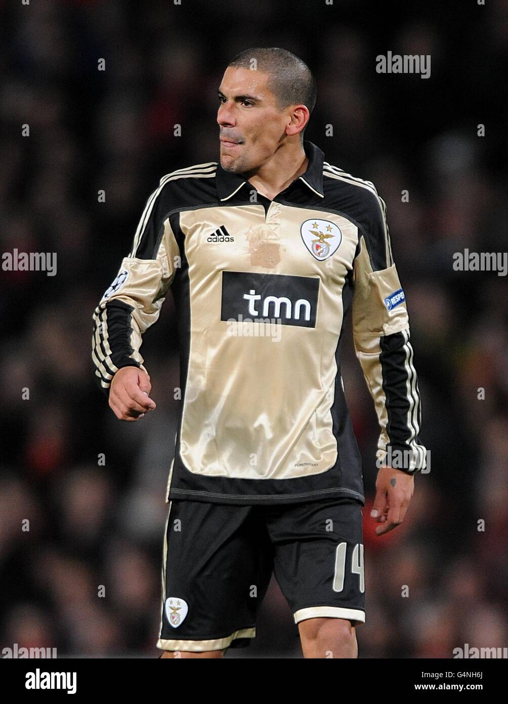 Soccer - UEFA Champions League - Group C - Manchester United v Benfica - Old Trafford. Victorio Maxi Pereira, Benfica Stock Photo