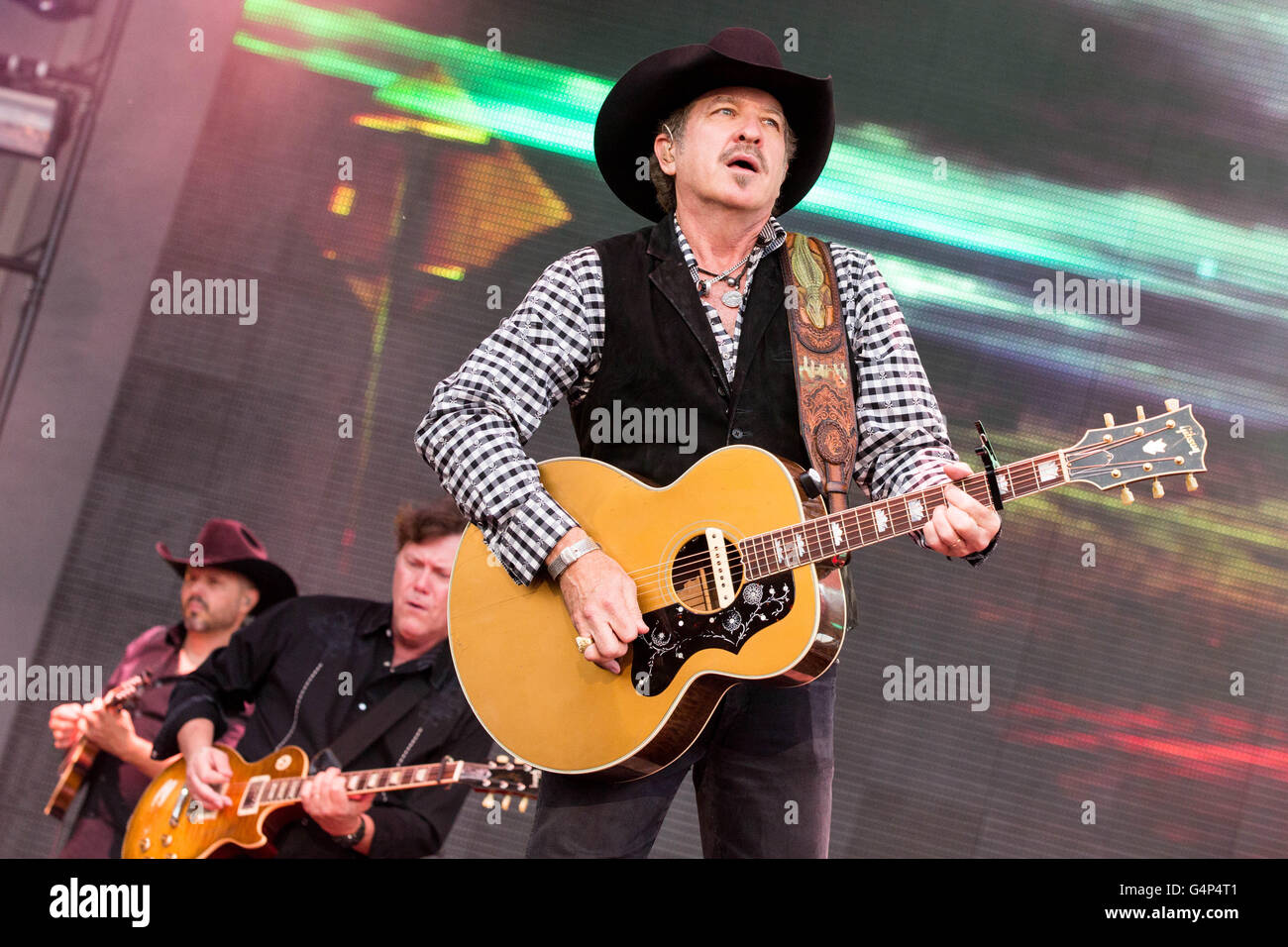 Brooks and dunn concert hires stock photography and images Alamy