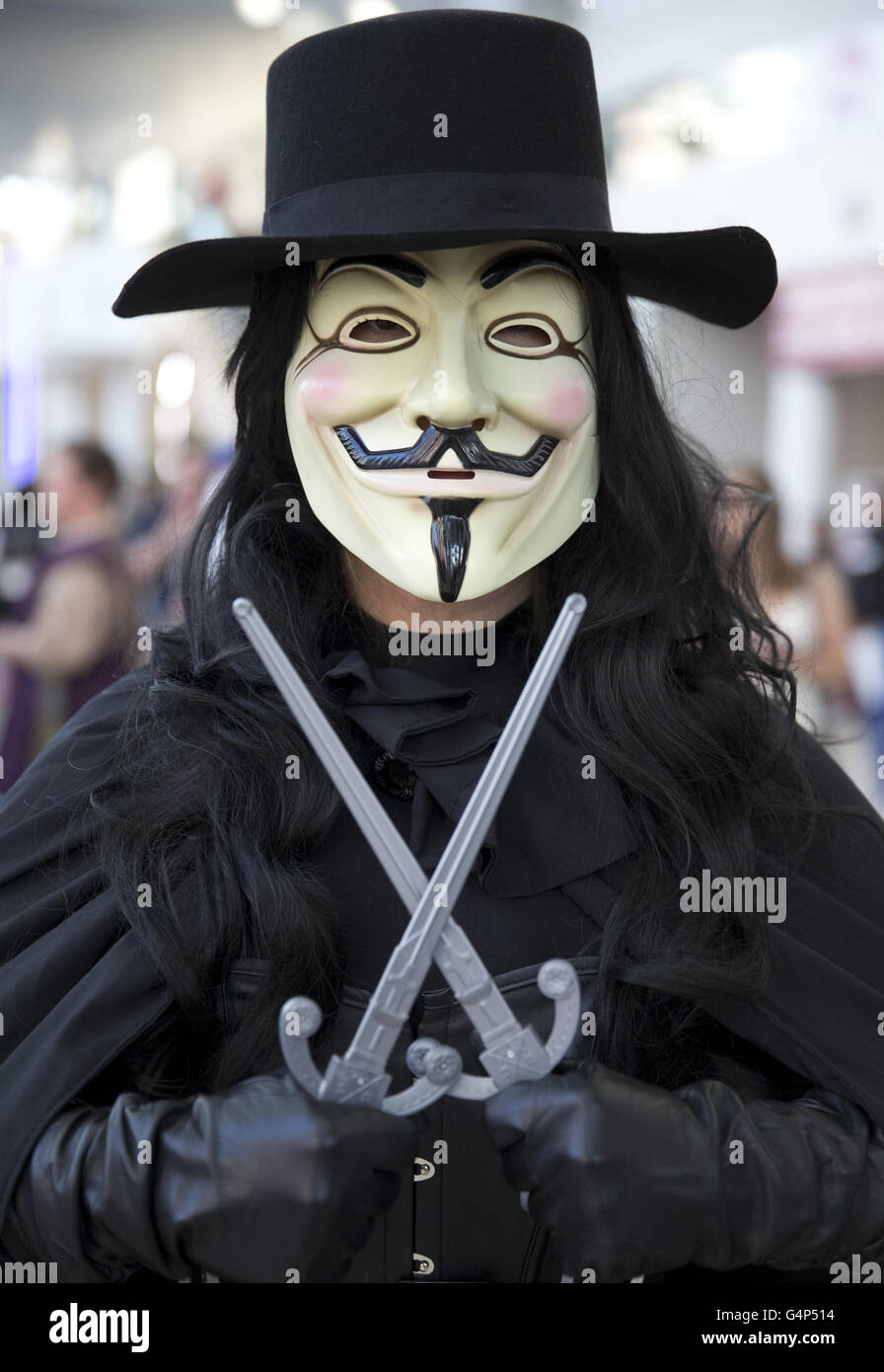 Denver, Colorado, USA. 18th June, 2016. V for VENDETTA shows off her costume  during the 2nd Day of the Comic Con at the Denver Convention Center  Saturday. The Denver Comic Con ends