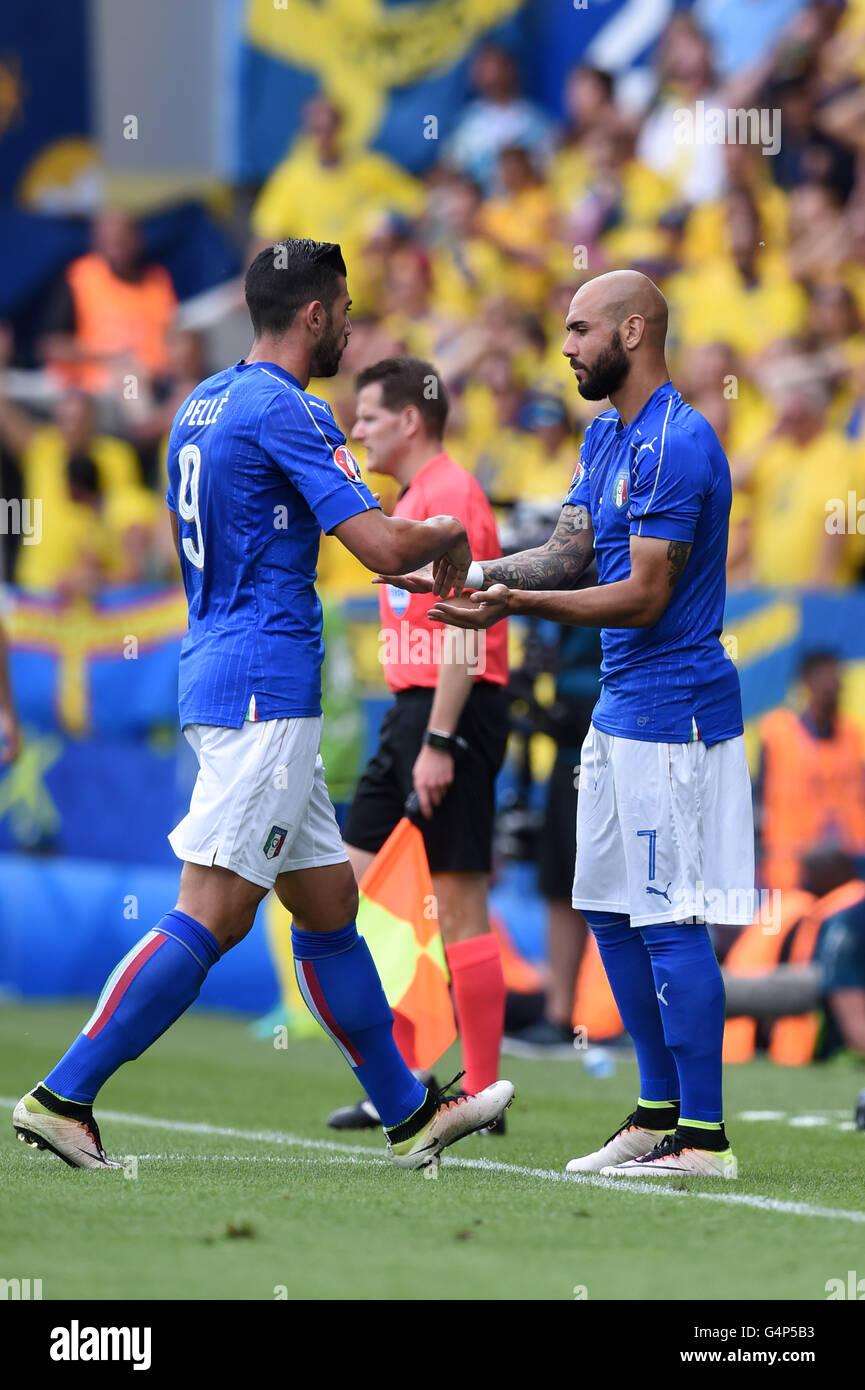 L-R) Graziano Pelle, Simone Zaza (ITA), JUNE 17, 2016 - Football / Soccer :  UEFA EURO 2016 Group E match between Italy 1-0 Sweden at Stadium Municipal  in Toulouse, France. (Photo by aicfoto/AFLO Stock Photo - Alamy