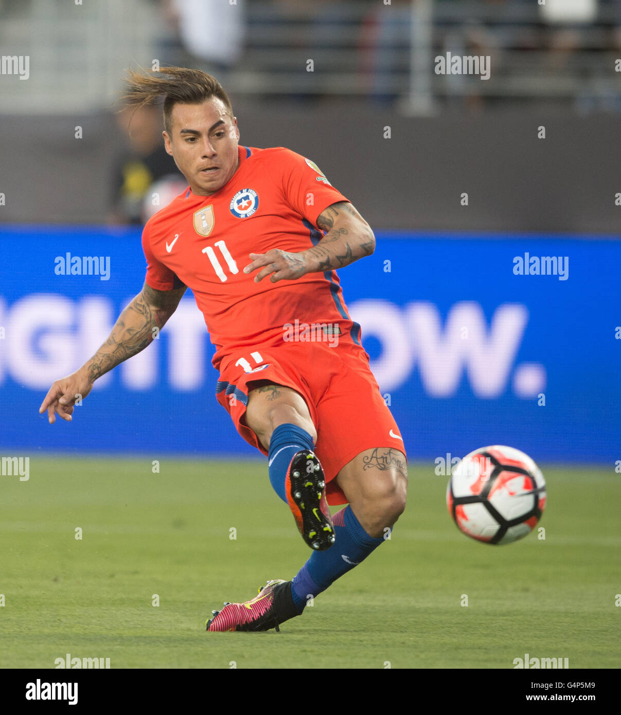 Santa Clara, USA. 18th June, 2016. Eduardo Vargas of Chile scores during the quarterfinal match against Mexico of 2016 Copa America soccer tournament at the Levi's Stadium in Santa Clara, California, the United States, June 18, 2016. Chile won 7-0. Credit:  Yang Lei/Xinhua/Alamy Live News Stock Photo